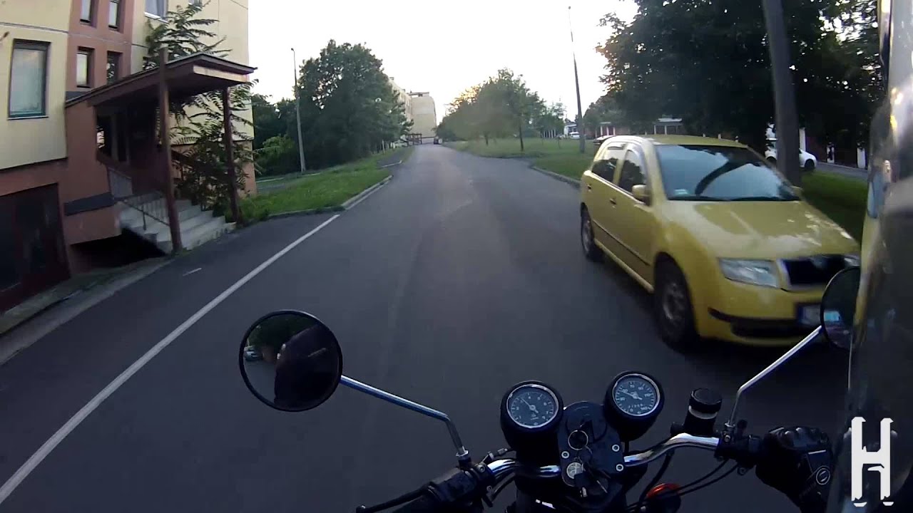 Egérpad és a motor, mese a műszakiról - MZ ETZ 250 (Hun Motovlog)