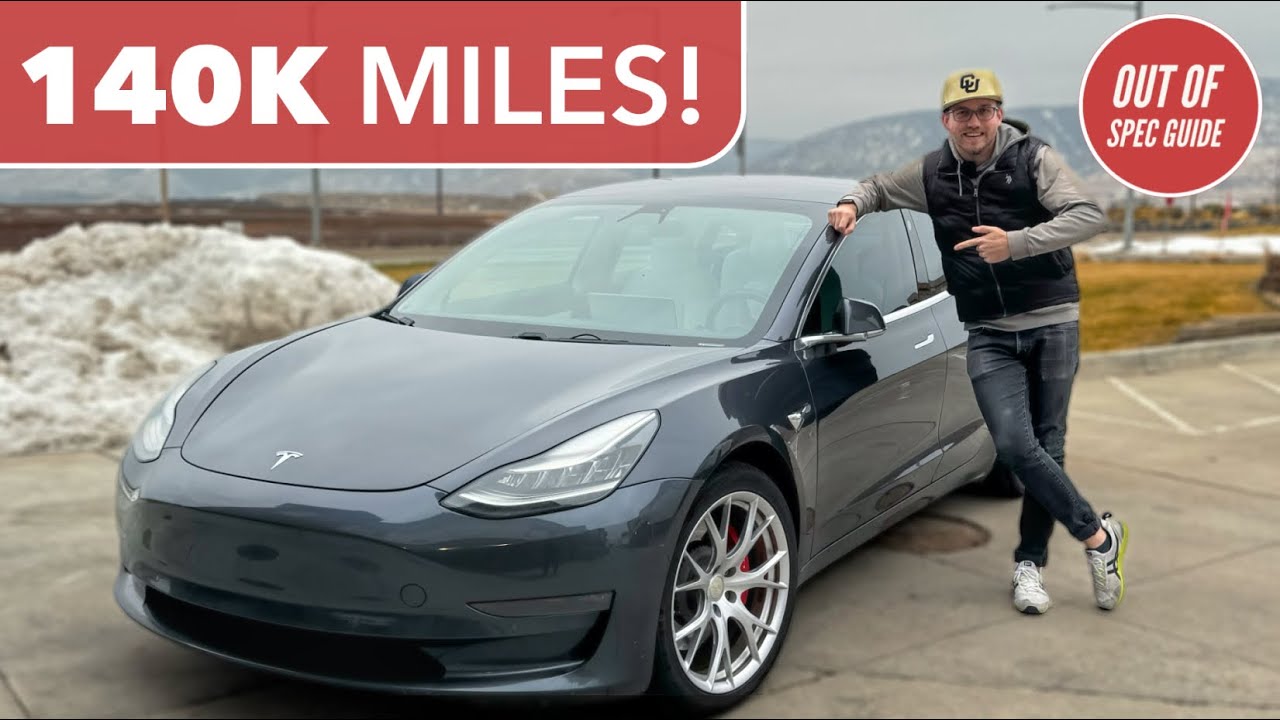 Пробег этой Tesla Model 3 составил 142 000 миль, и она по-прежнему в отличном состоянии!