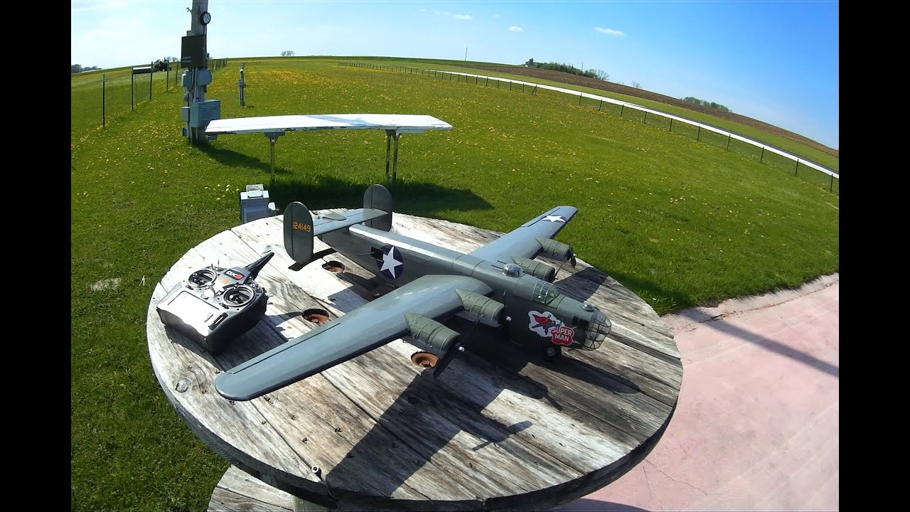 Guillows B-24 Liberator rc HAIRY  maiden