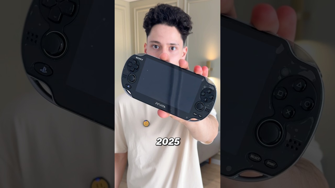 🤔[Стоит Ли Покупать PS VITA В 2025году?!]🎮