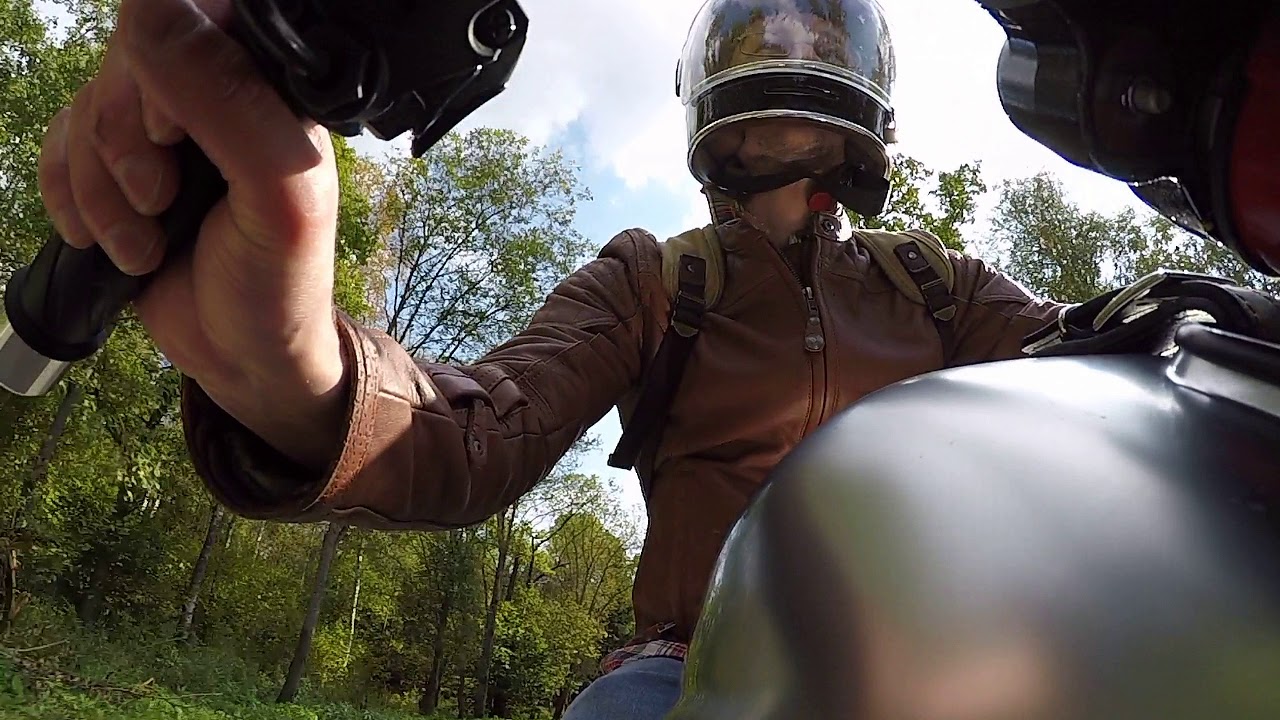 MOTO GUZZI V7 RACER