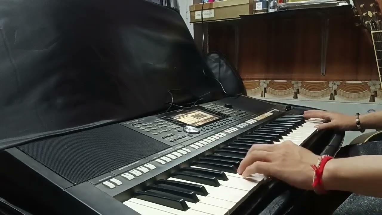 ភ្លេងថ្មីបើកឆាក