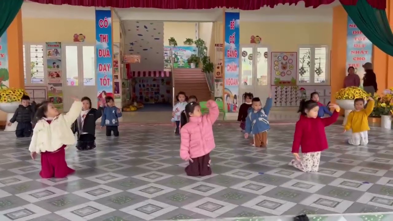 Văn nghệ trà my