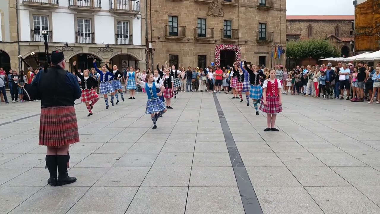 Actuación del grupo JDW HIghland Dance -Festival Intercéltico de Avilés 2023- nº 2