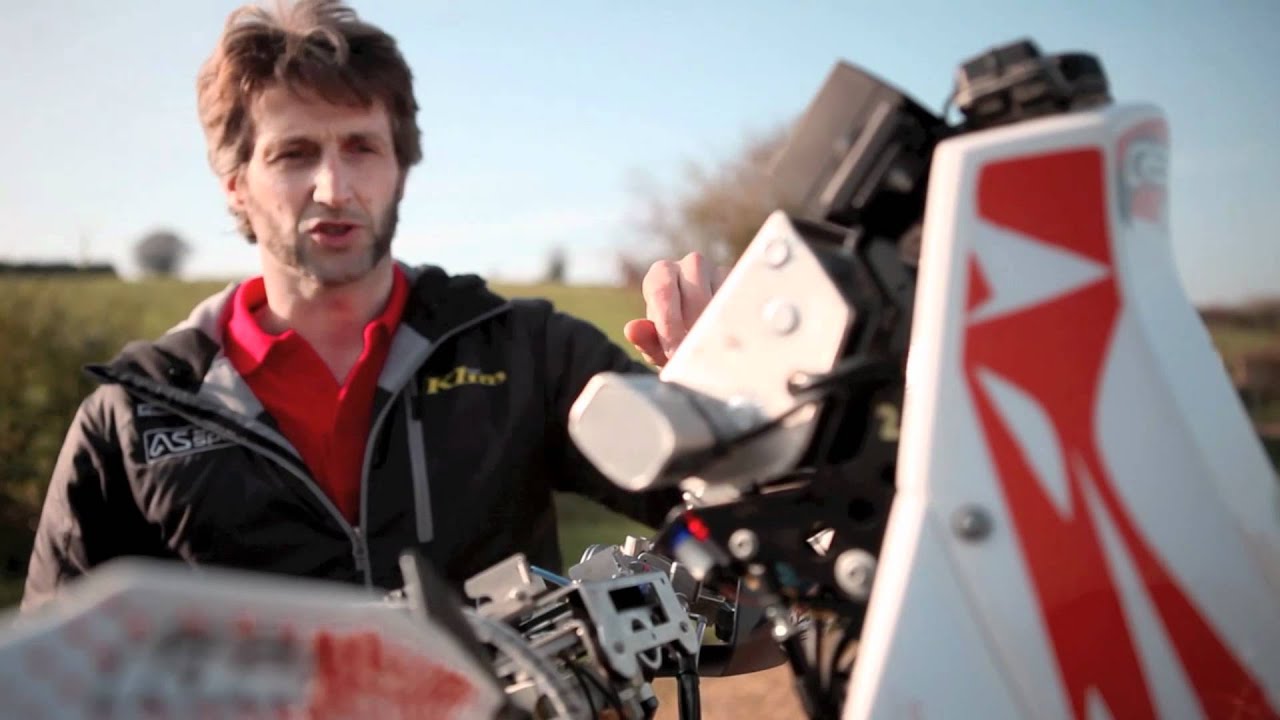 Stan Watt, 2012 Dakar Crescent KTM rider, talks navigation, bikes and kit
