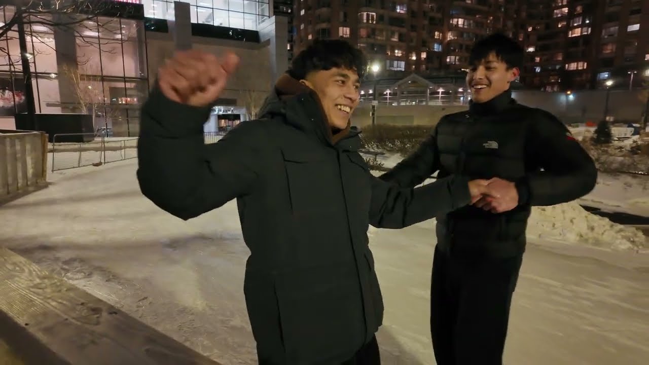 First Time Iceskating ||Vlog #41||