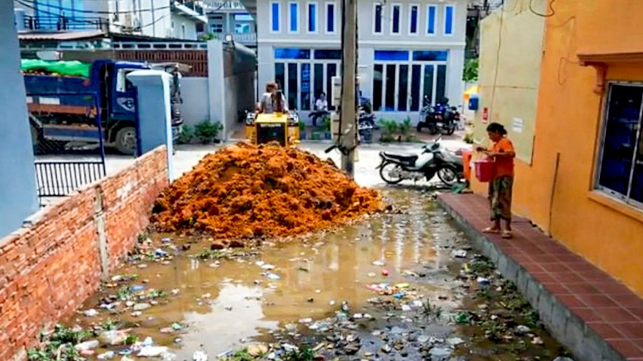 Perfect Start & Completed 100% Small Project Landfill Deleted Water Clear Trash By KOMATUS Bulldozer