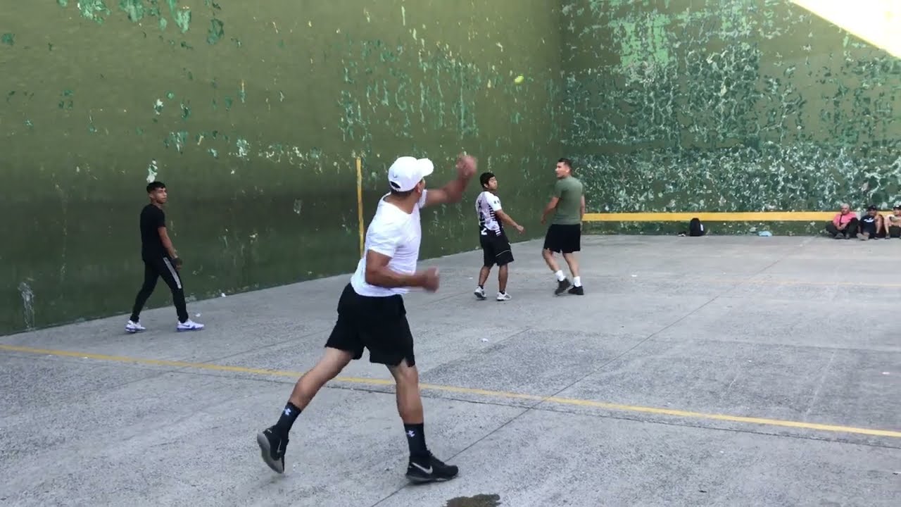 David Álvarez Stitch, Brandon | Toby, Hugo p1
