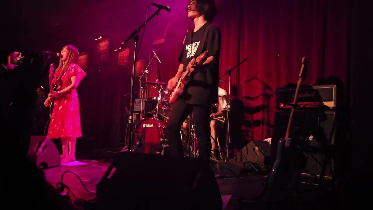 Mass of the fermenting dregs - Dramatic - live