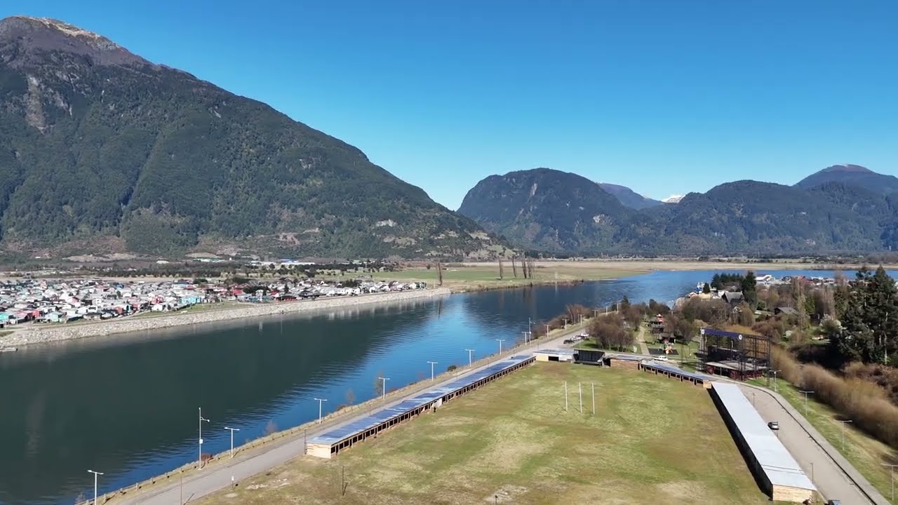 PUERTO AYSEN, CHILE. DJI 4 MINI PRO