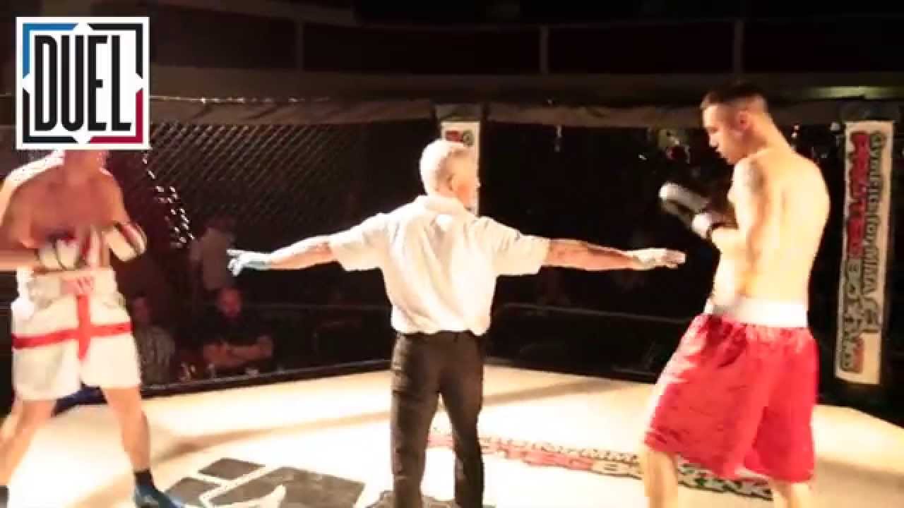 DUEL FIGHT SPORTS BOXING / MICKY CARR V DANNY WALL / PEEP MAGAZINE