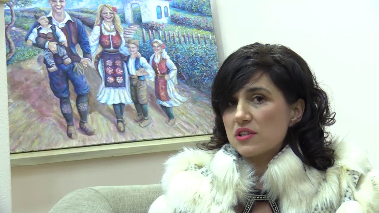 slikarka Lola Adzic