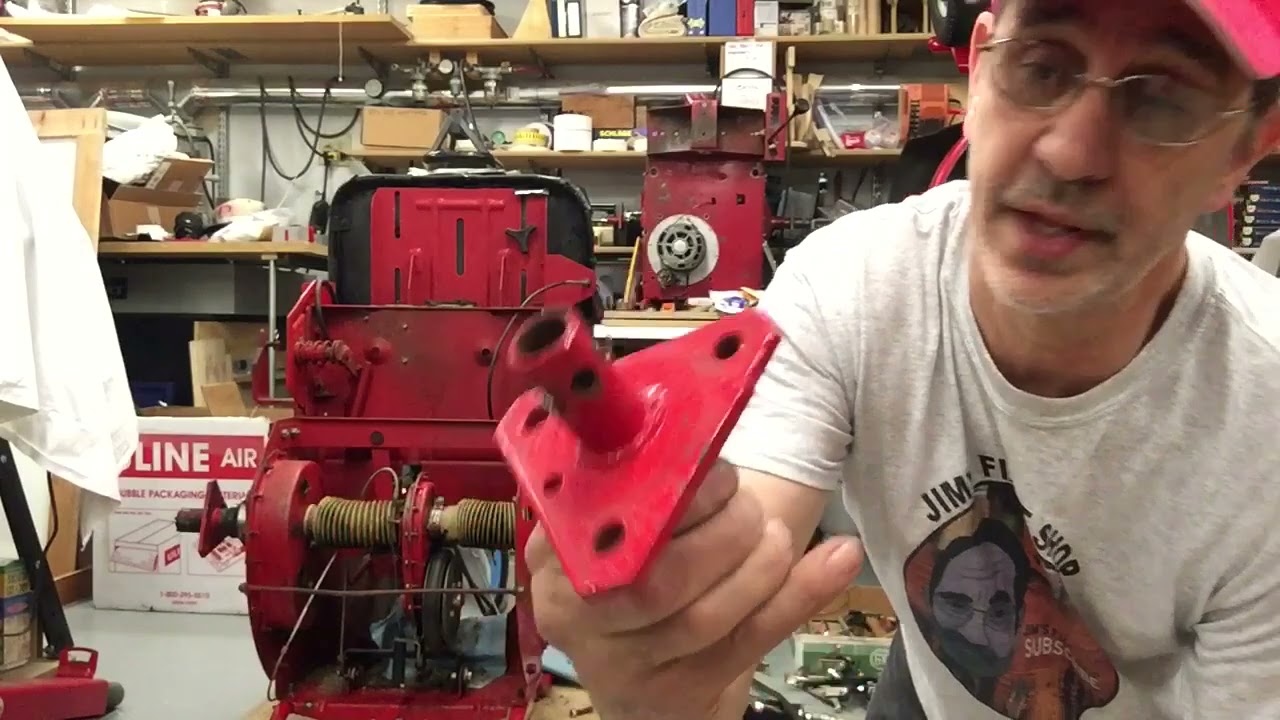 351. Part 6. How to disassemble the rear end on a 42 inch Snapper￼