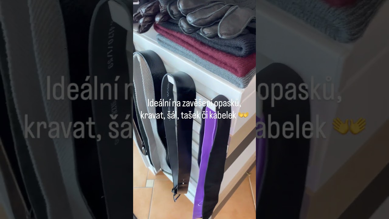 Konzolov&yacute; drž&aacute;k s 5 h&aacute;čky z řady D&Eacute;COR+ by Elfa ✨