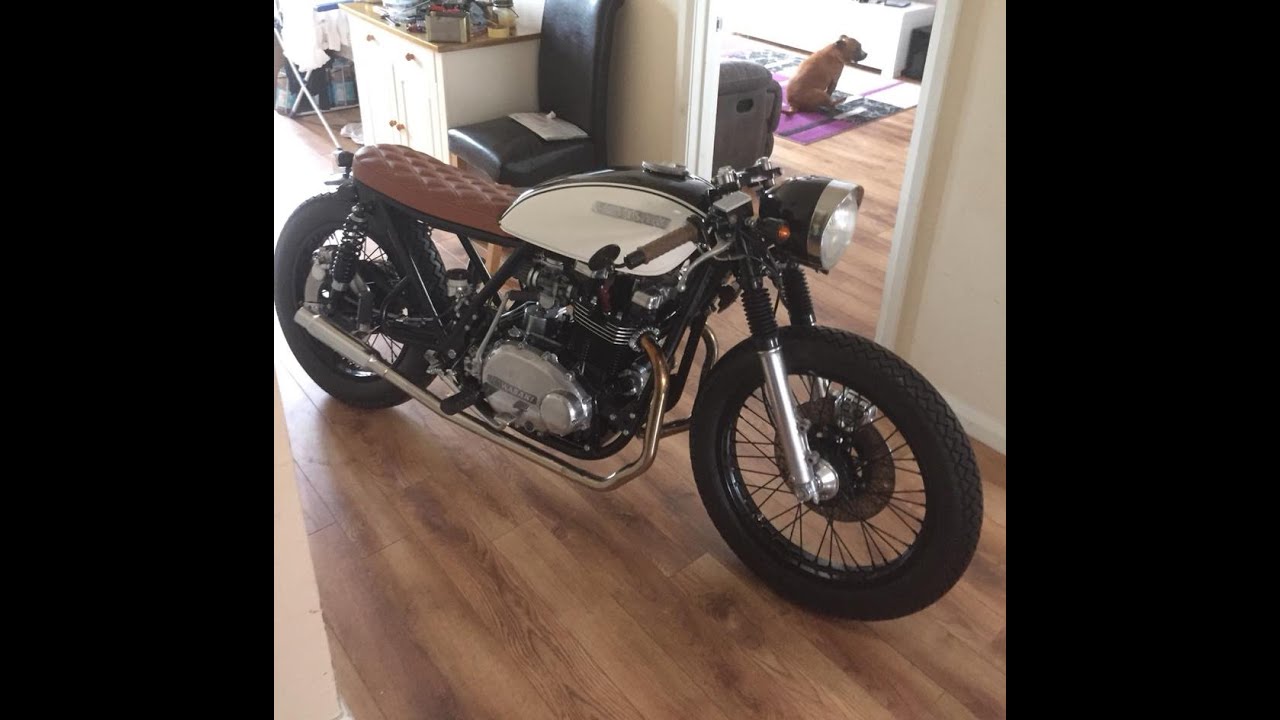 Kawasaki KZ750 cafe racer/brat by Ronan Teague