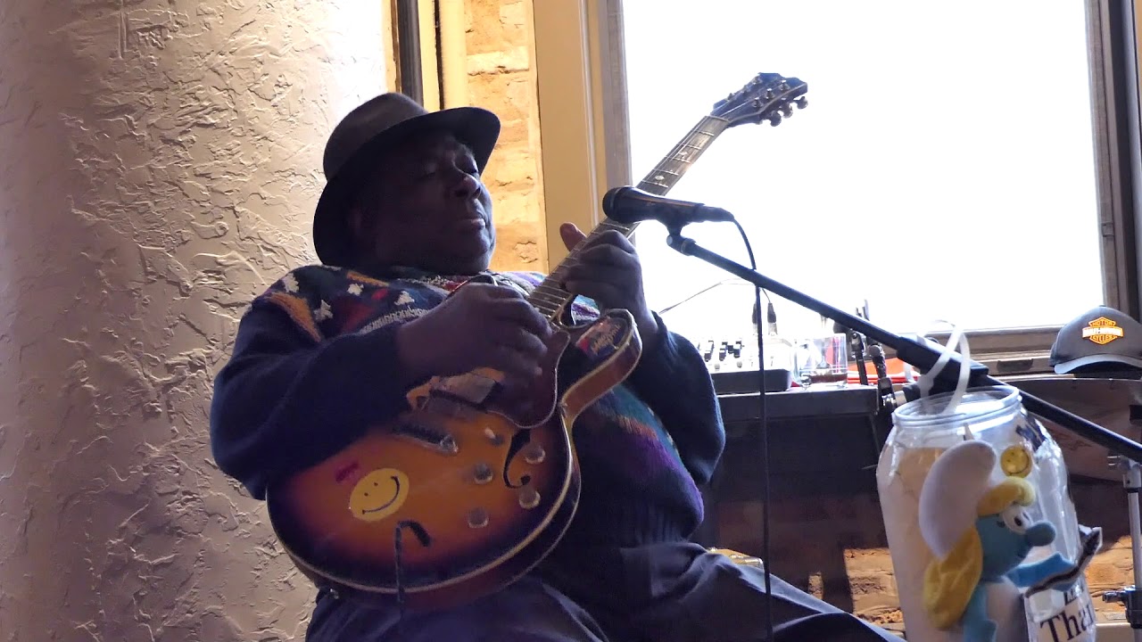 Smiley Tillmon Band - Thrill Is Gone - 3/9/19 River Roast - Chicago, IL