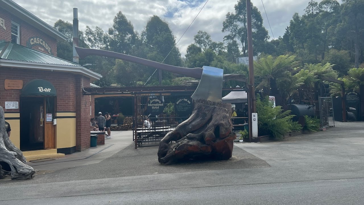 Aussie Pubs of the Day - The Longley International Hotel, Longley, Tasmania