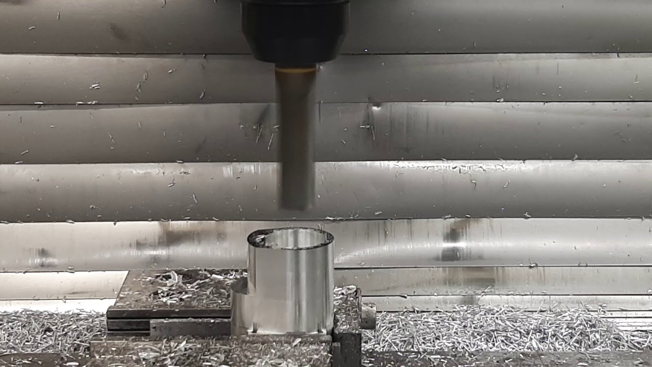 Getriebegehäuse fräsen auf der Deckel FP3 CC/T