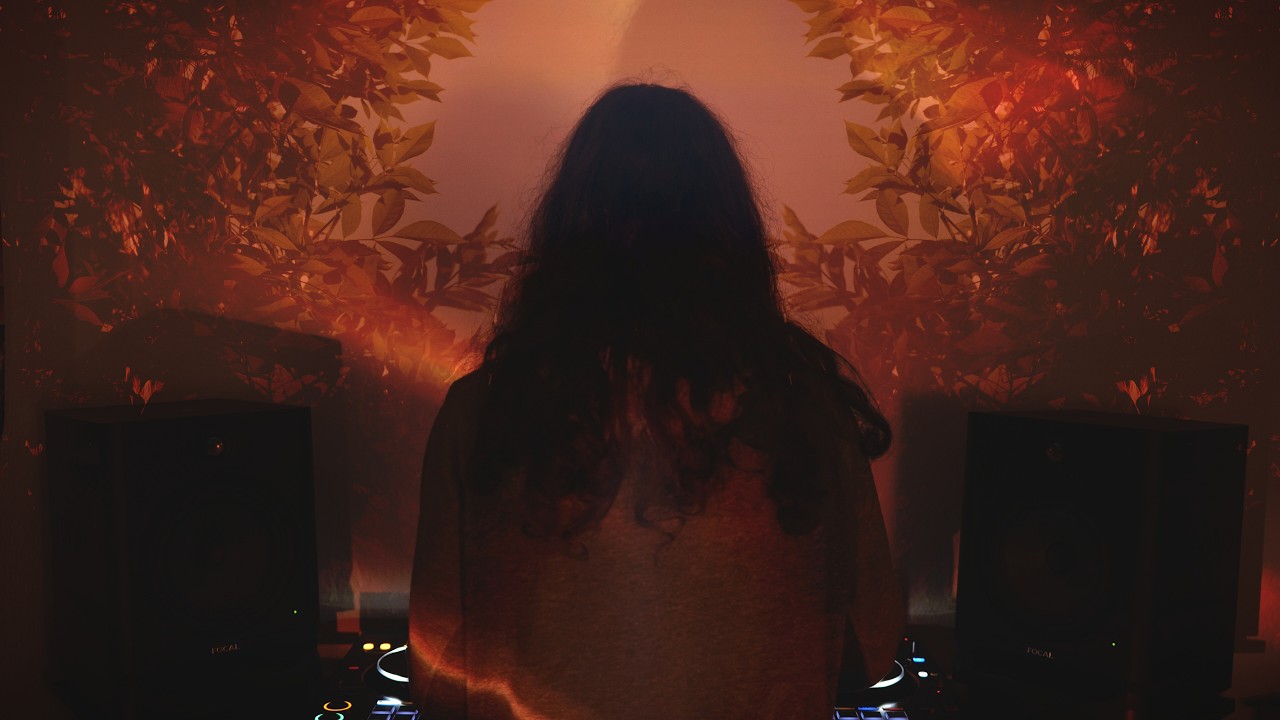 Azaleh Selects #006 // Liquid DnB