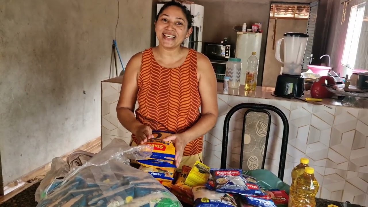 VEJA A FELICIDADE DA LUZIA DOS BOLOS COM A SURPRESA QUE CHEGOU BEM NA HORA 