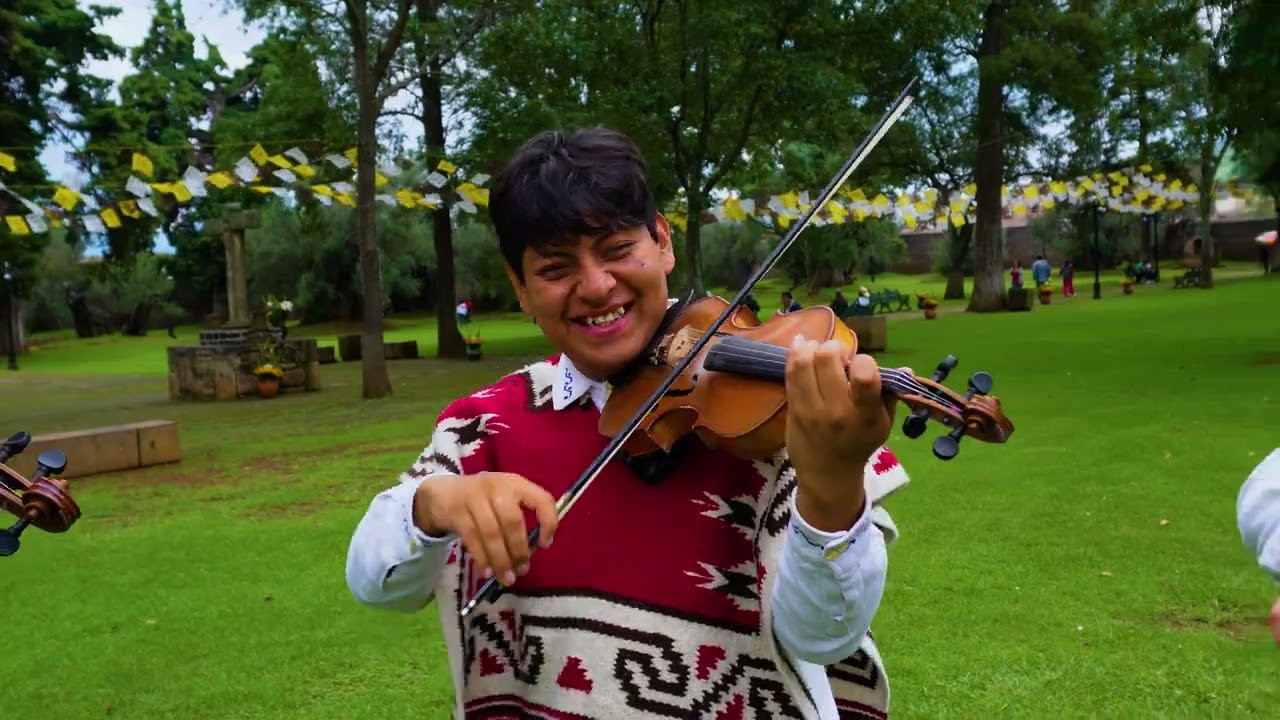 ¡Mis Amores! Abajeño Que Toca el Alma ❤️✨ Composición de  Yuritzi Ríos Campuzano