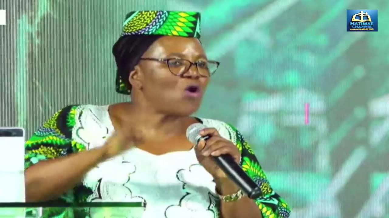 SIKILIZA NDDOA YA KIKIRISTO NA FAMILIA YA KIKKRISTO-MAMA URIO