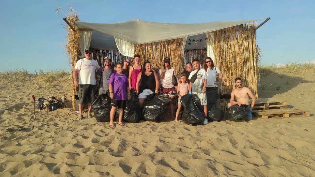 CLEANING THE BEACH KAKOVATOS 2022