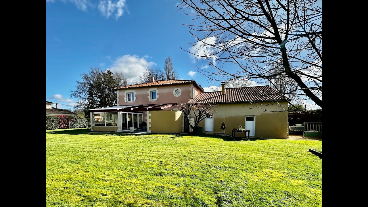 MAISON CONTEMPORAINE, 6 PIÈCES 163 M2