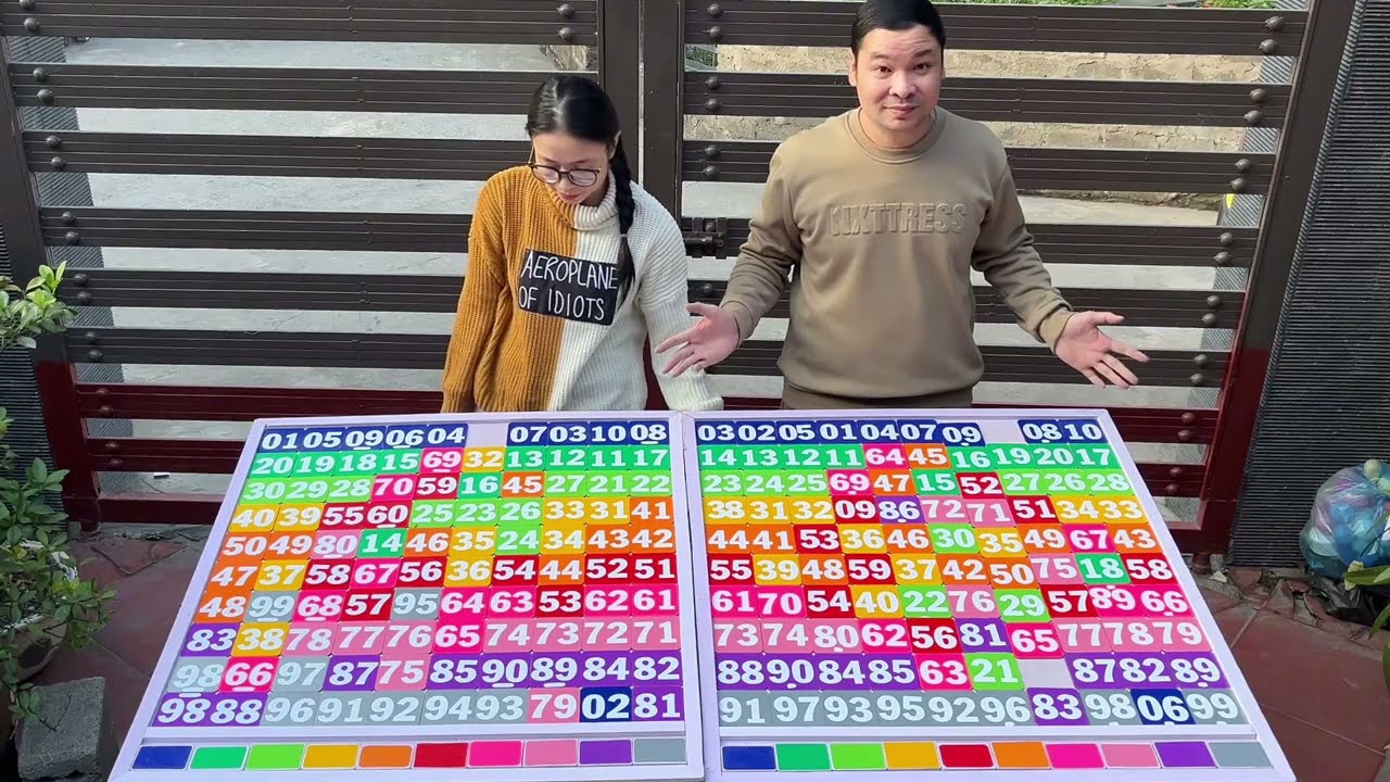 Puzzle color challenge game solve mode