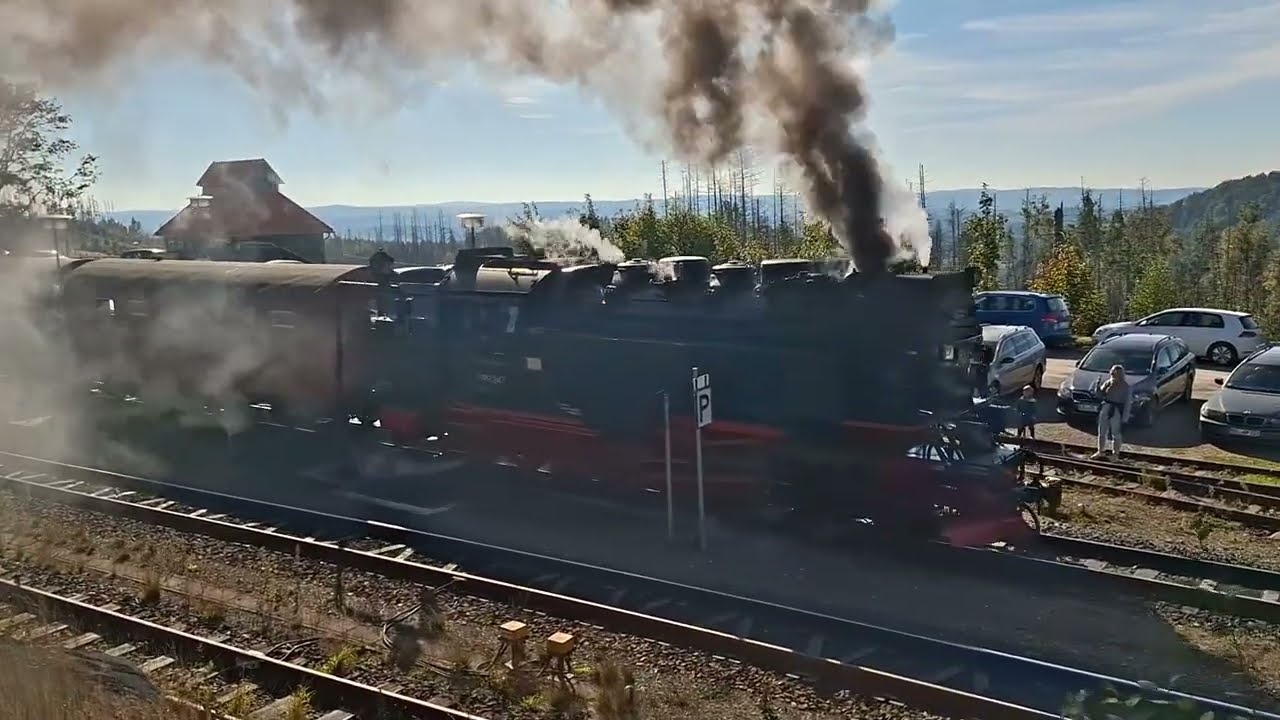 99 247 zieht ihren Zug auf den Brocken (Mix mehrerer Züge)