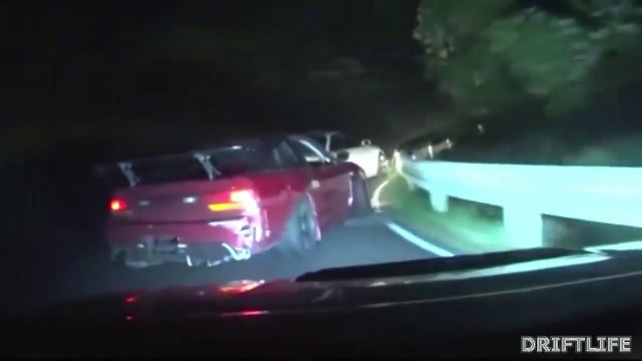Drifting Compilation in Japan - Midnight Mountain Rides *No Music* (RX7, S14, 200SX and More)