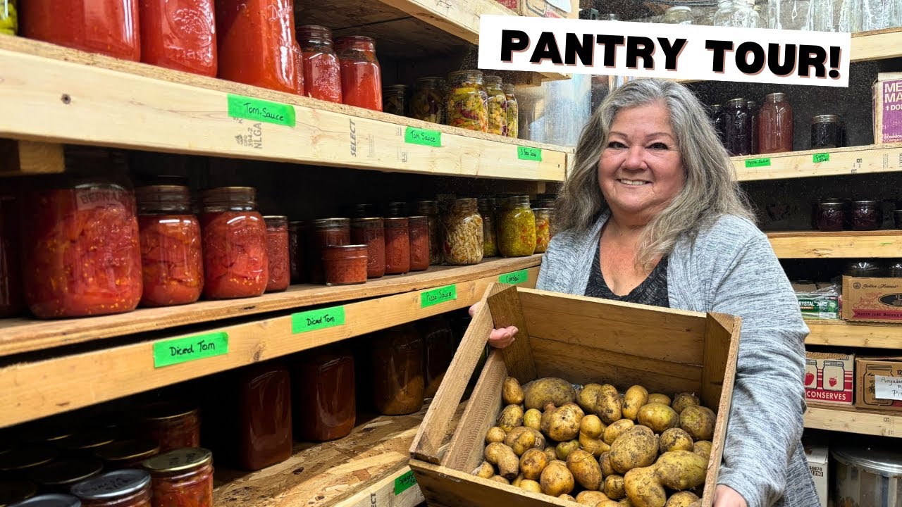 PANTRY TOUR (Finally!) - December 2024