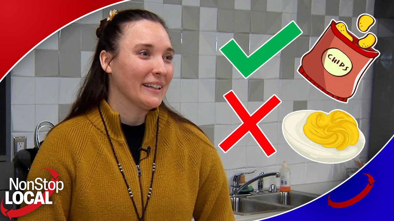 Dietitian Reveals the Healthiest Watch Party Snacks