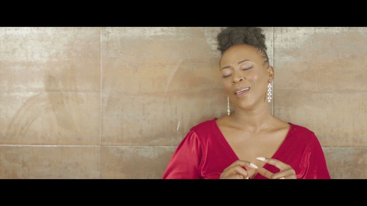 PéPé OLÉKA ft. Vi-Phint N'lonwébi