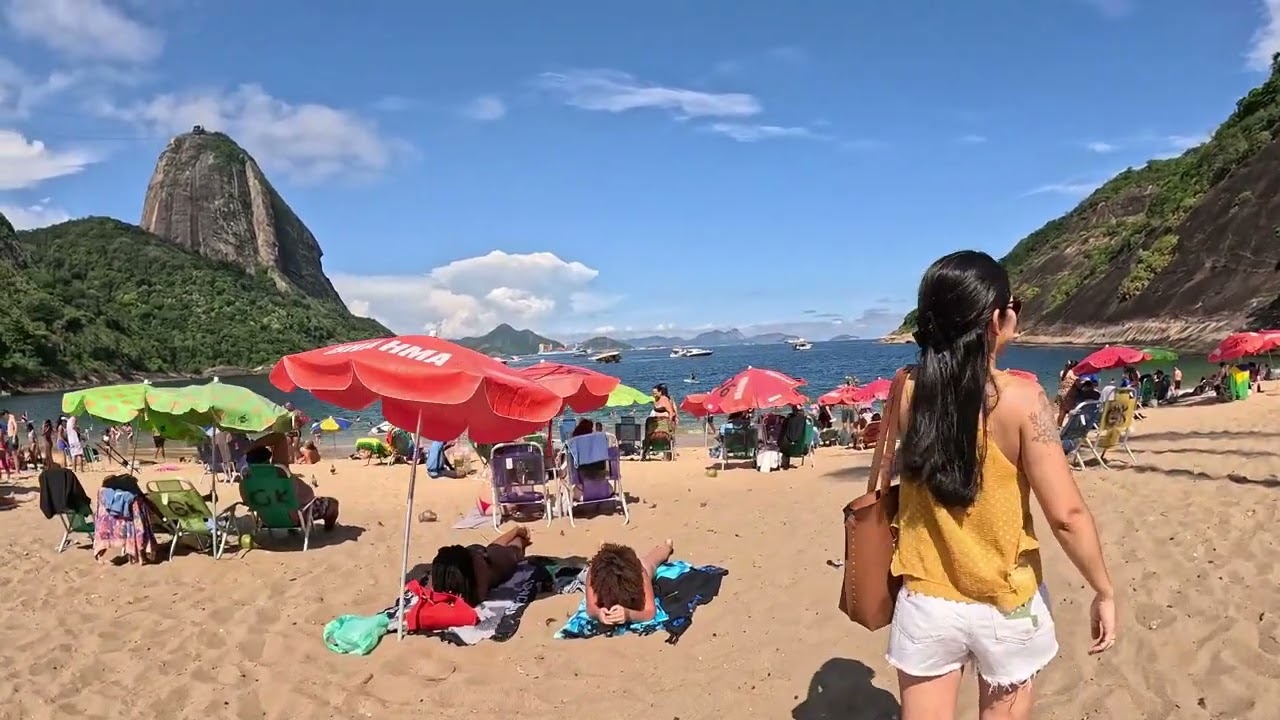 Playa vermelha, rio de janeiro brasil . vista al pan de azucar !!