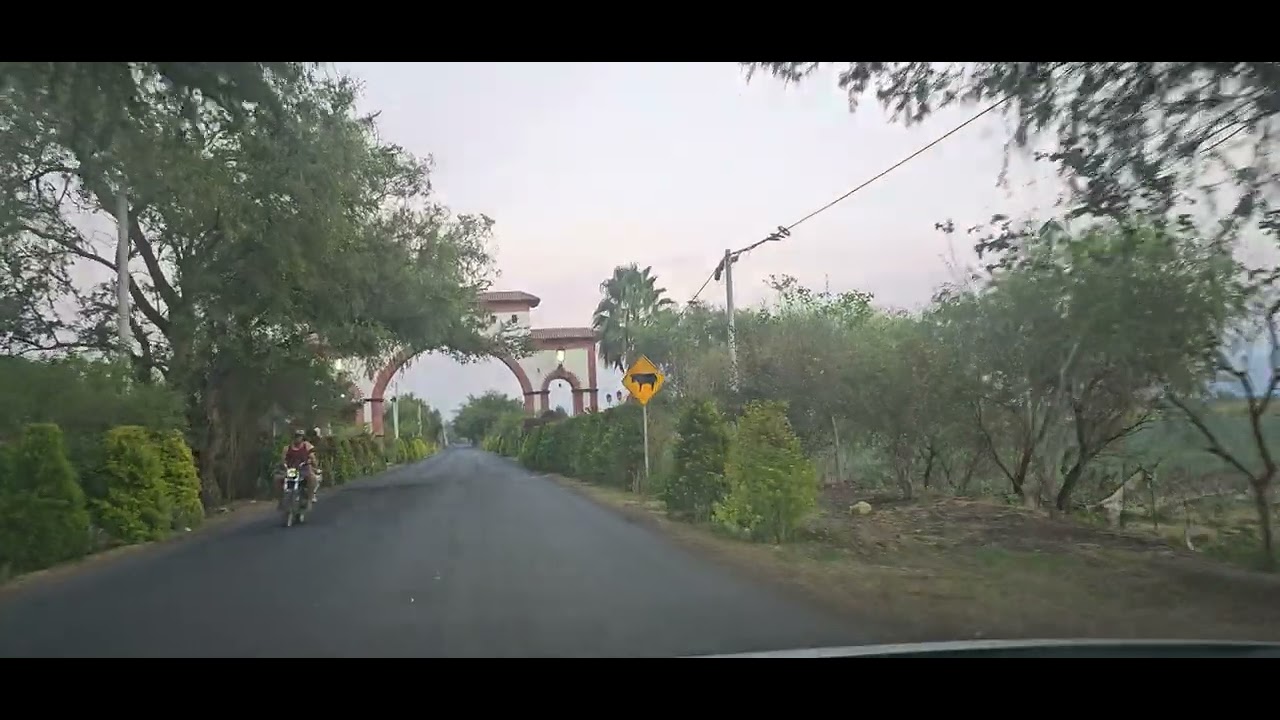 Recorrido desde Ario de Rayón hasta el Puente de Tubos de Zamora Michoacán @cotidiano399