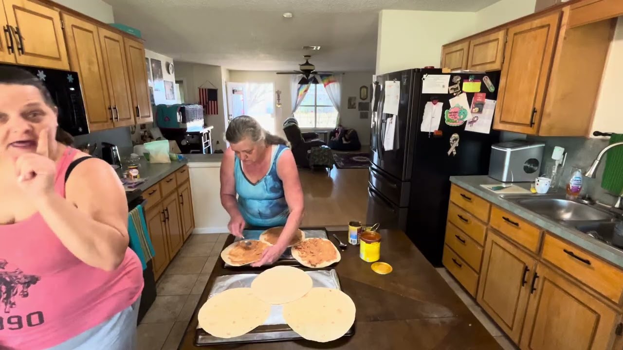 Mexican pizza knock 
