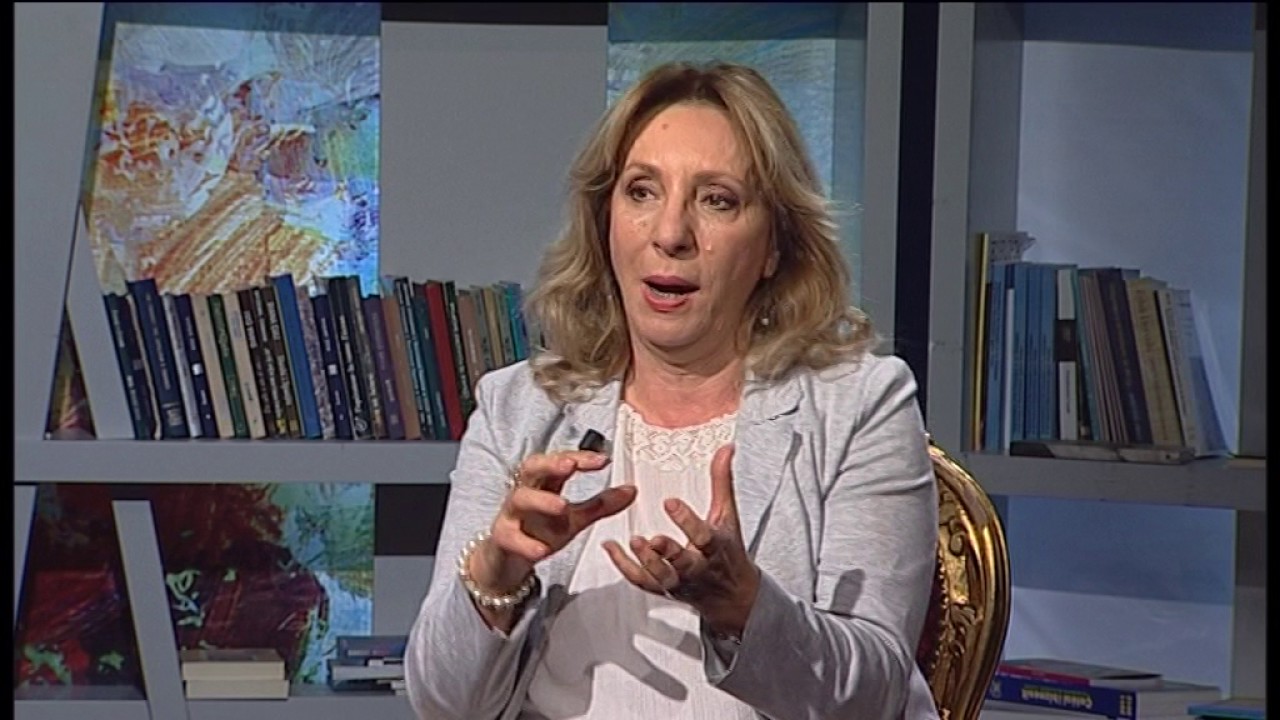 Mirela Sula e ftuar në “Kronikë e Pambaruar”- Ora News