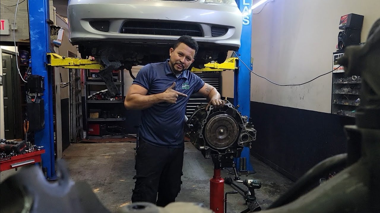 Como desmontar la transmission de un honda civic 2005