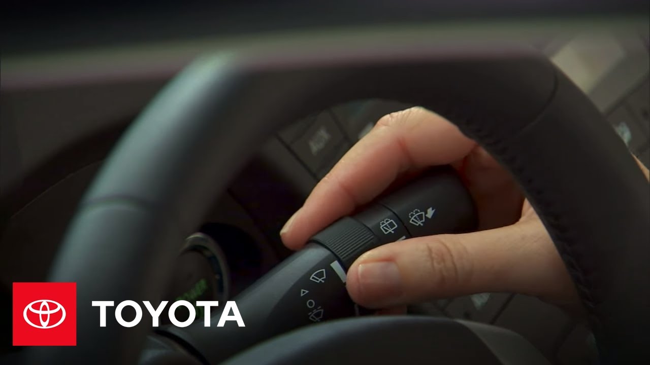2010 Prius How-To: Windshield Wipers and Washers | Toyota