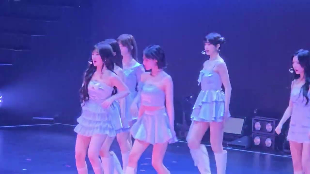 12 tripleS 트리플에스 msnz Neptune Fly Up 20260228_194332