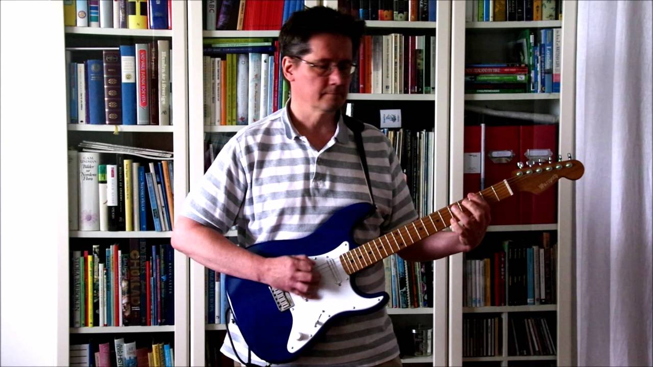 Making music with my Warmoth 7/8 Strat