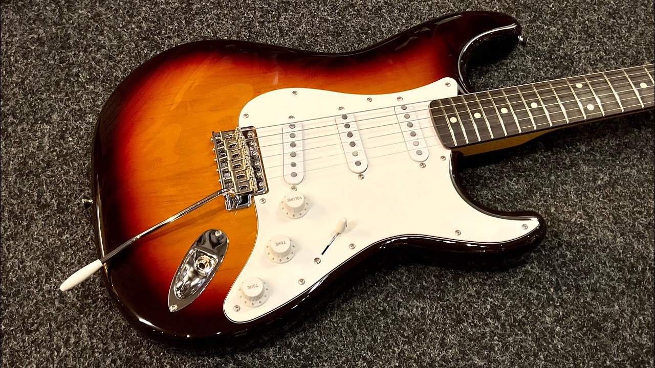 Tokai TST95 (Japanese Strat) Demo - Real Time Music Shop