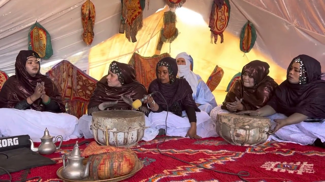 مشاركة فنية لفرقة ولاية بوجدور ضمن فعاليات مهرجان @FiSaharaFest 2022