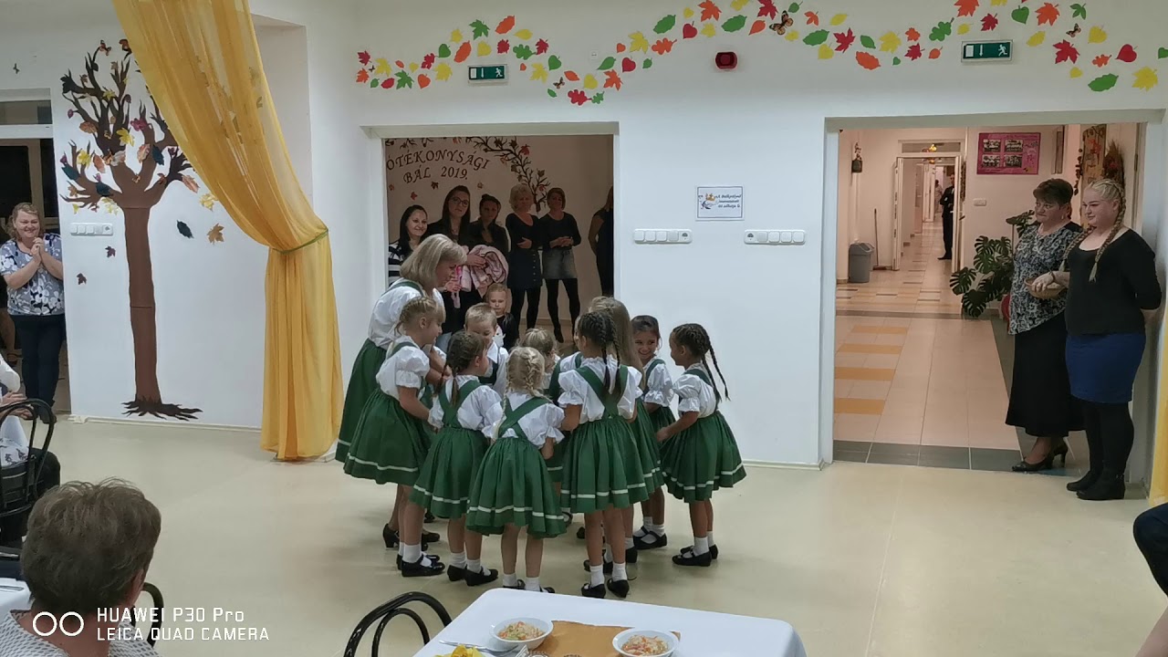 Tavirózsa Óvoda Jótékonysági bál Gyerekek tánca 2019 10 05