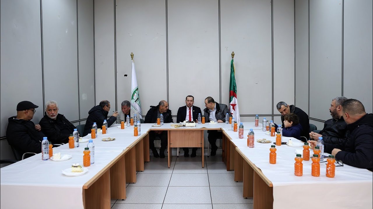 كلمة توجيهية للسيد المدير بمناسبة اليوم الدولي للتعليم| المدرسة العليا للتجارة تافورة