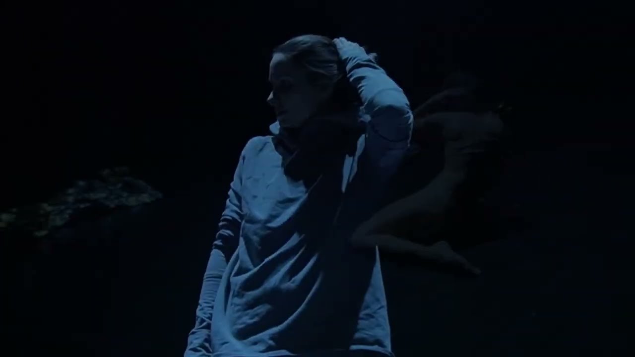 V kruhu - In the Circle - Klára Hajdinová (KD Mlejn)
