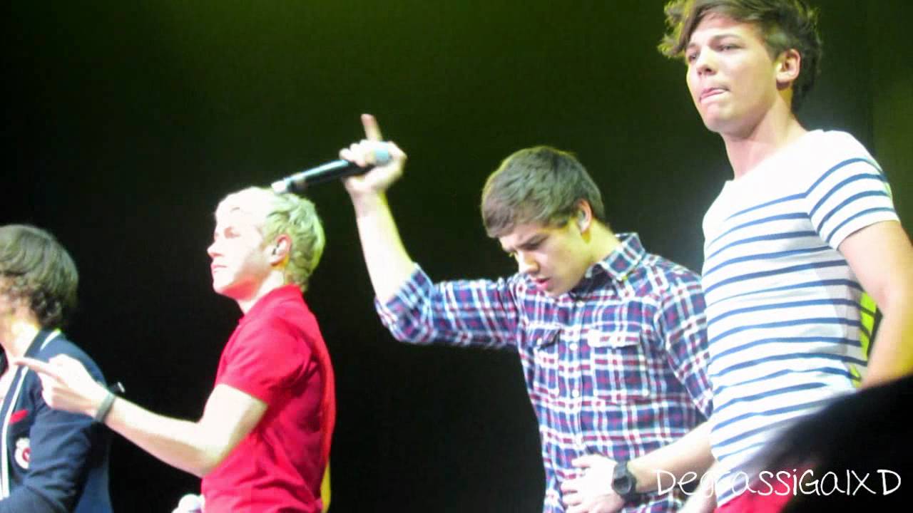 3-2-12(Virginia) Niall, Liam, Harry, and Louis - What Makes You Beautiful.(READ DESCRIPTION!)