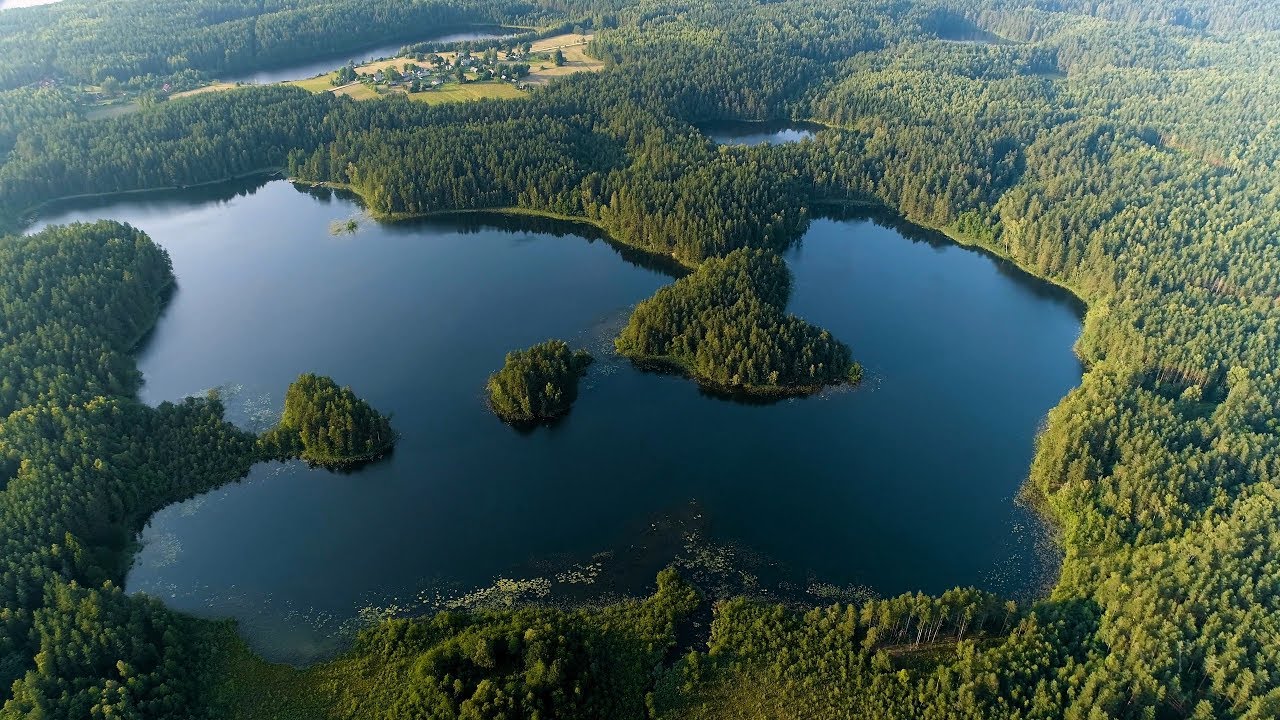 Paščio Ežeras. Budriškės, Molėtų rajonas, Utenos apskritis (4K)