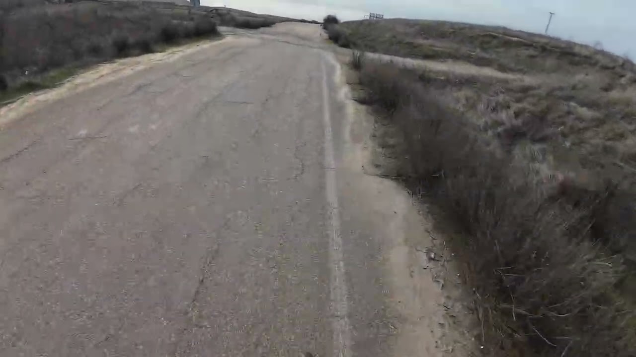 Cycling by Canal de Castilla - First fall, rookie mistake